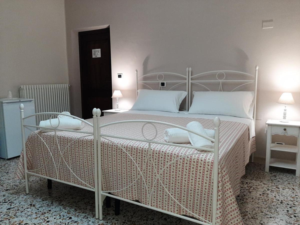 Agriturismo Il Casolare Di Nonno Mario Manoppello Exteriör bild