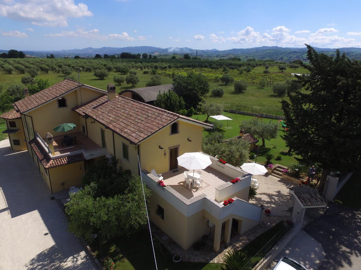 Agriturismo Il Casolare Di Nonno Mario Manoppello Exteriör bild